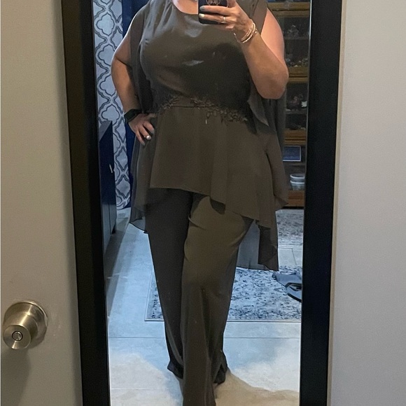 Dress jumpsuit . XL / 95%polyester/5%spandex - Picture 7 of 13